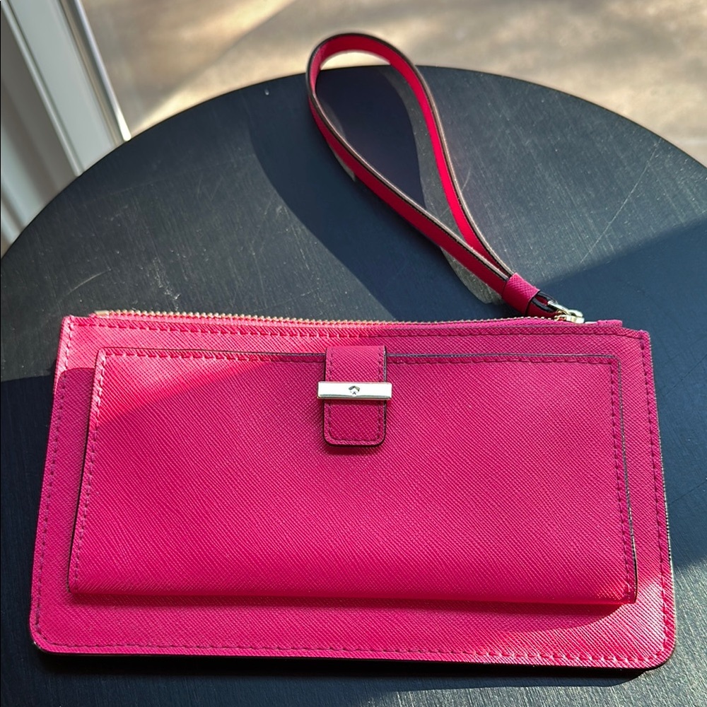 Pink Kate Spade Wristlet Clutch *like new*